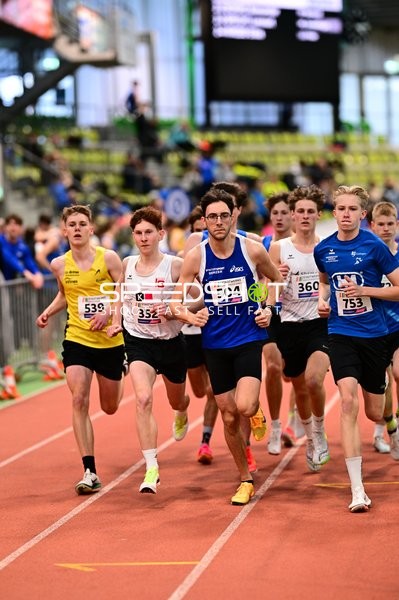 Läufer im Rennen Glaspalast