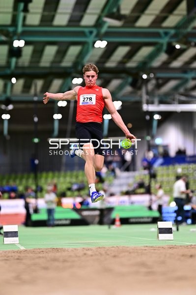 Startnummer 278 beim Weitsprung
