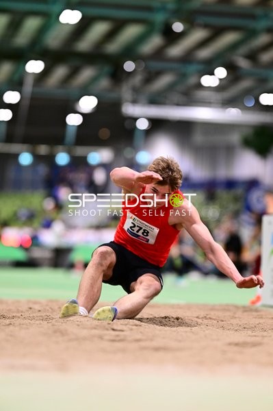 Startnummer 278 beim Weitsprung