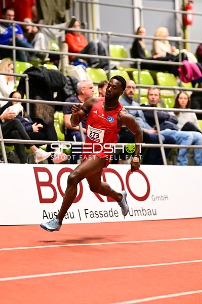 Startnummer 273 sprintet im Glaspalast