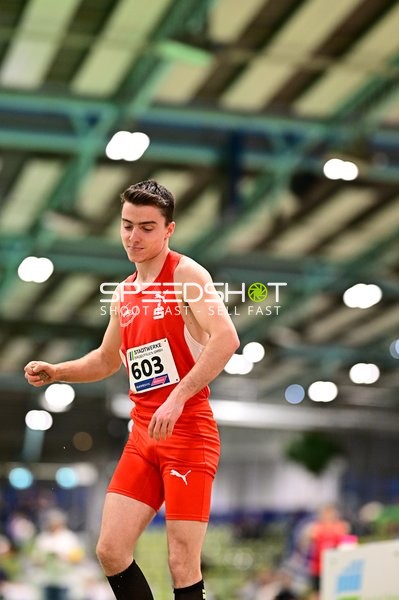 Athlet mit Startnummer 603 in Aktion