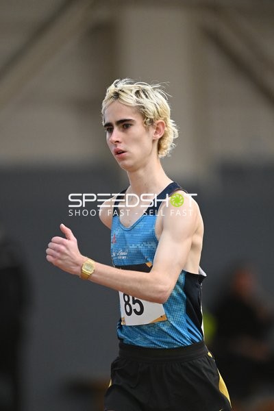 Athlet mit Startnummer 85 in Aktion