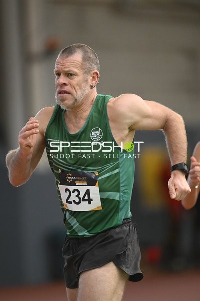 Athlet mit Startnummer 234 in Aktion