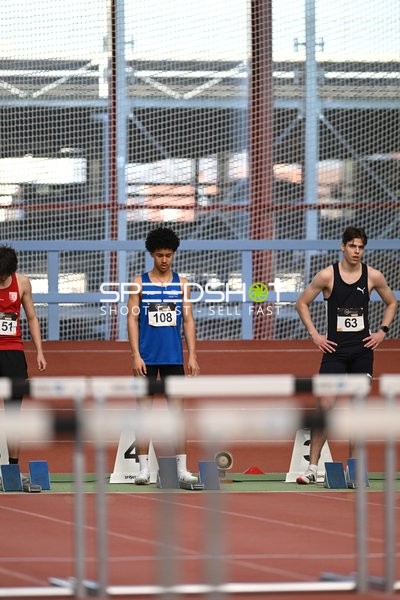 Athleten mit Startnummern 108 und 63 am Start