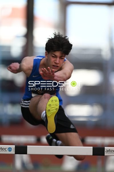 Athlet beim Hochsprung in Erfurt