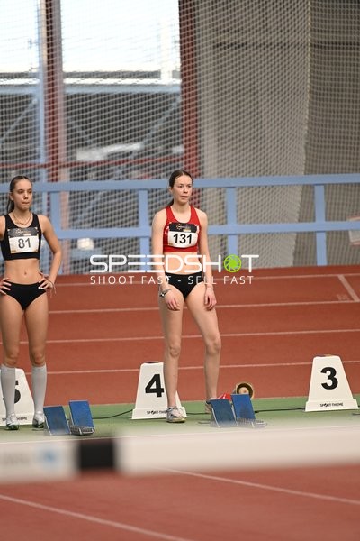 Athletinnen am Startblock in Erfurt