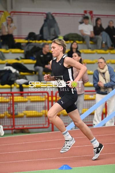 Athlet läuft in Erfurt