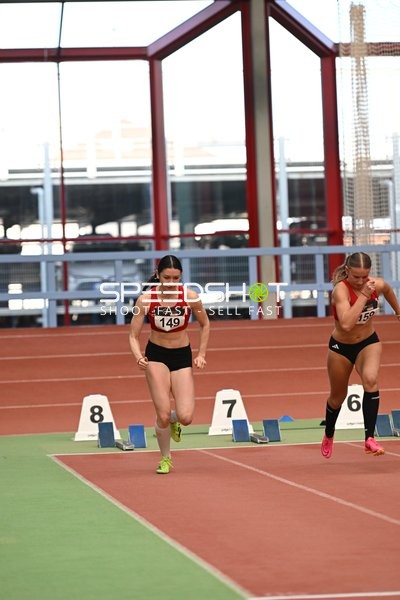 Athletinnen starten in Erfurt