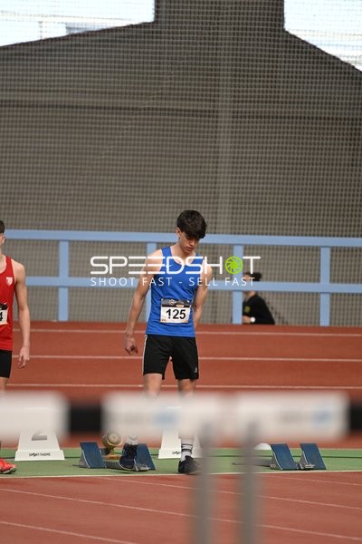 Athlet mit Startnummer 125 am Start