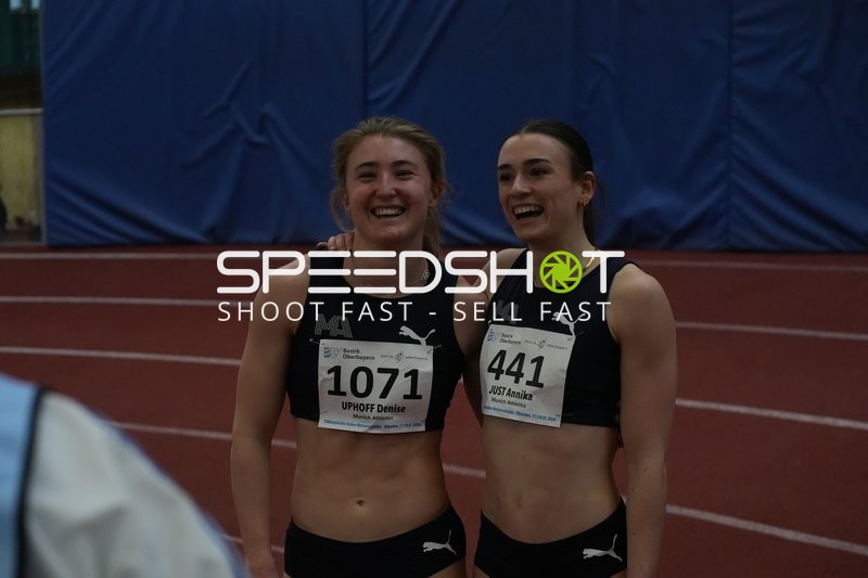 Athletinnen nach Lauf in München