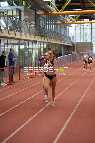 Athletin in Aktion bei Südbayrischer Meisterschaft