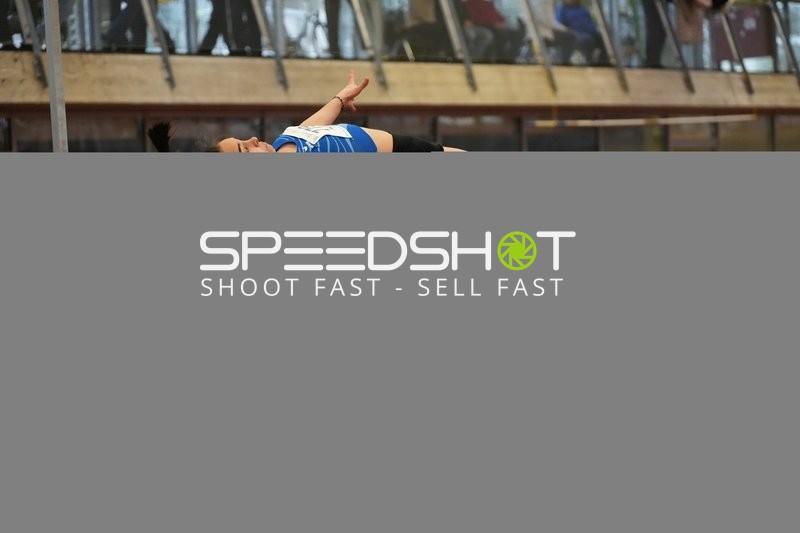 Athletin beim Hochsprung