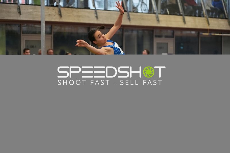 Athletin beim Hochsprung in München