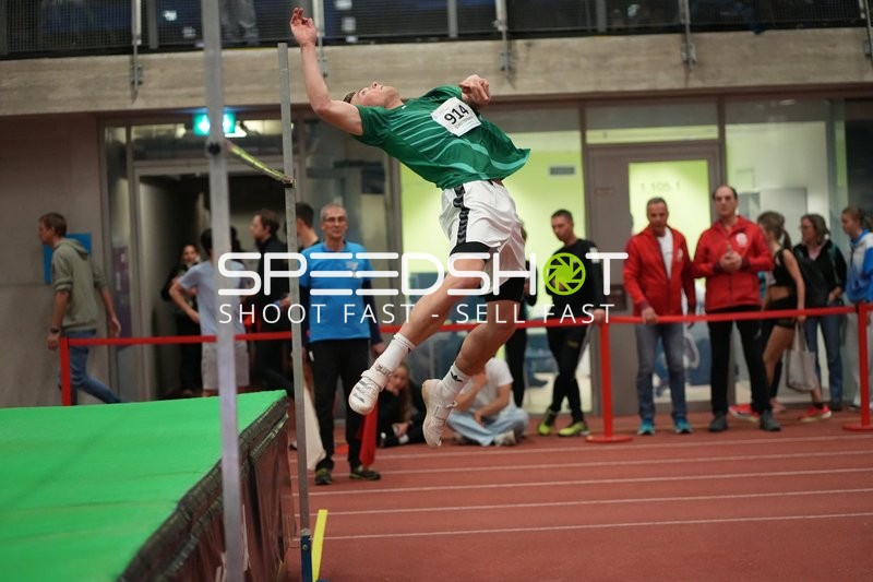 Athlet beim Hochsprung