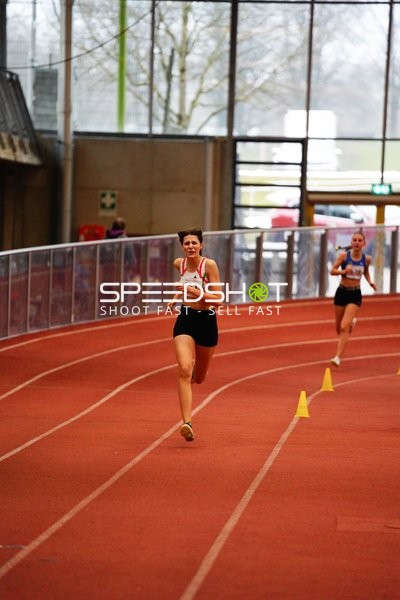 Athletin führt Lauf an