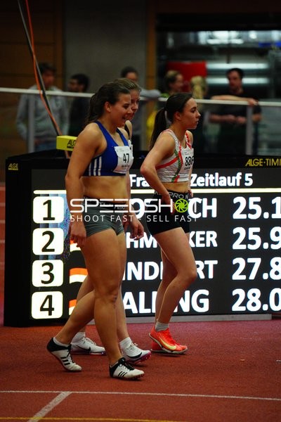 Athletinnen nach Lauf in München