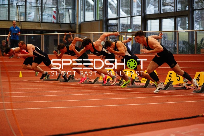 Sprintstart bei Südbayrischer Meisterschaft