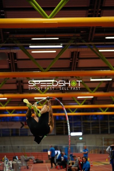 Stabhochsprung bei Südbayrischer Meisterschaft