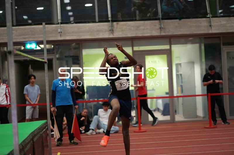 Athlet beim Hochsprung