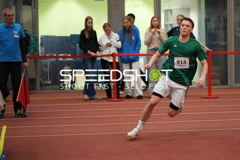 Startnummer 914 sprintet dynamisch