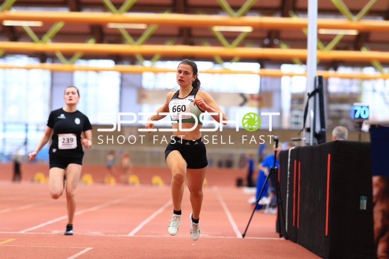 Weitsprung bei Südbayrischer Meisterschaft