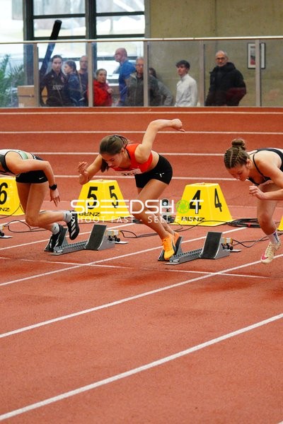 Sprintstart mit Startnummern 36, 4 und 5