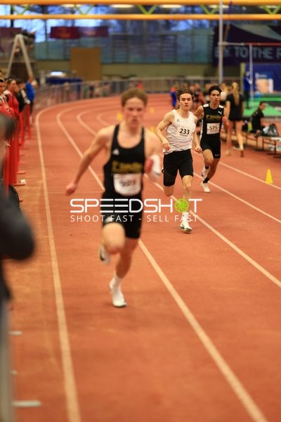 Läufer in Aktion bei Südbayrischer Meisterschaft