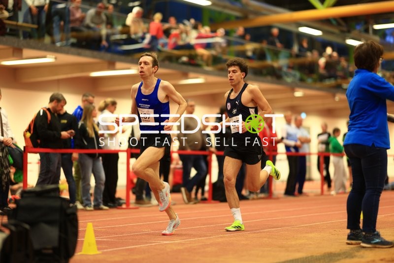 Läufer in Aktion bei Südbayrischer Meisterschaft