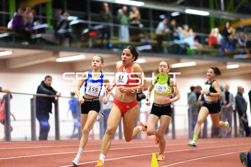 Athletinnen laufen in München