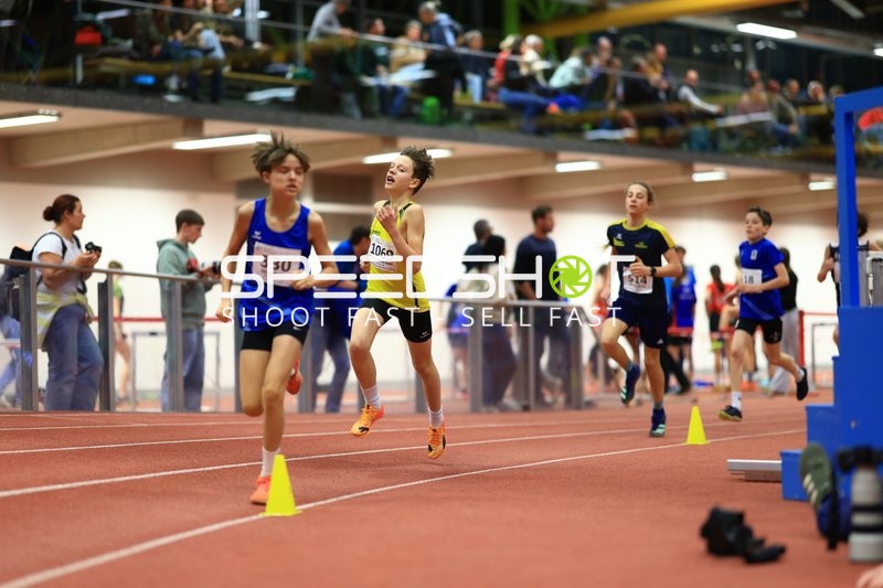 Junge Athleten laufen in München