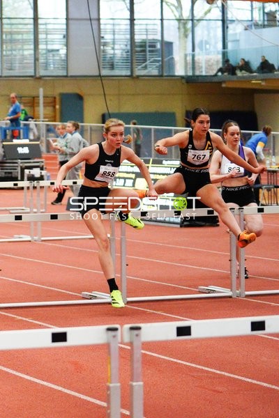 Hürdenlauf bei Südbayrischer Meisterschaft