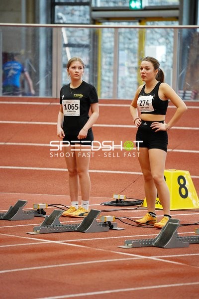 Athletinnen am Startblock in München
