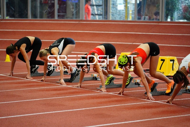 Athletinnen in Startposition