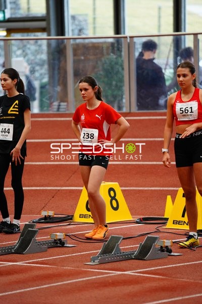 Athletinnen am Startblock in München