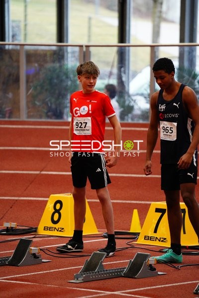 Athleten an Startblöcken in München