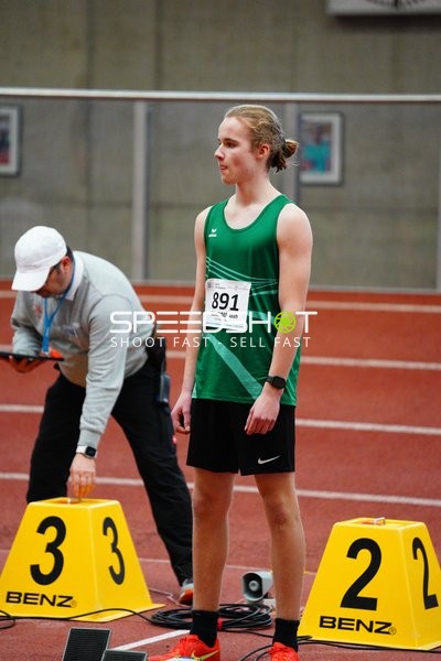 Athlet mit Startnummer 891 am Start