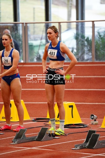 Athletinnen an der Startlinie