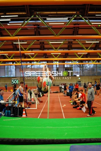 Stabhochsprung bei Südbayrischer Meisterschaft