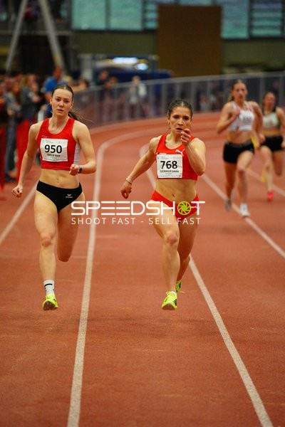 Sprint mit Startnummer 950 und 768