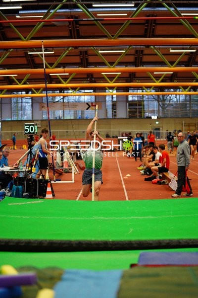 Stabhochsprung bei Südbayrischer Meisterschaft