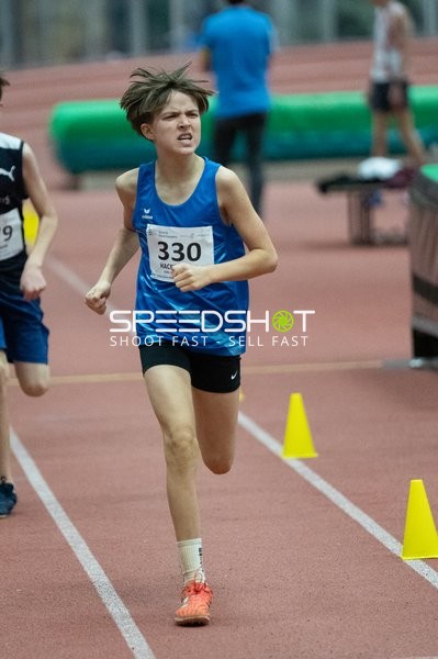 Läufer mit Startnummer 330