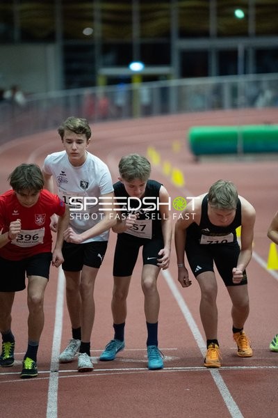 Start zum Lauf mit 396, 125, 157, 710