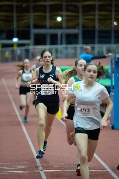 Läuferinnen mit Startnummern 387 und 492