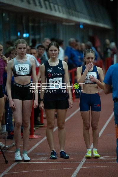 Startnummern 184, 387 und 185 am Start