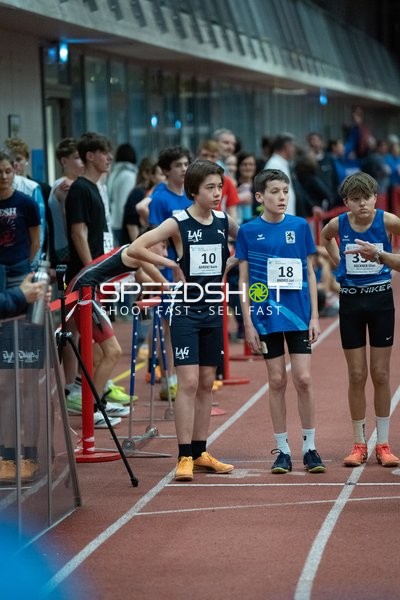 Athleten mit Startnummern 10, 18 und 33