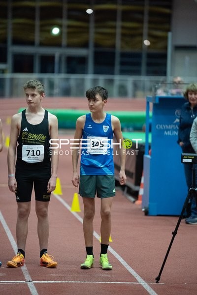 Athleten mit Startnummern 710 und 845