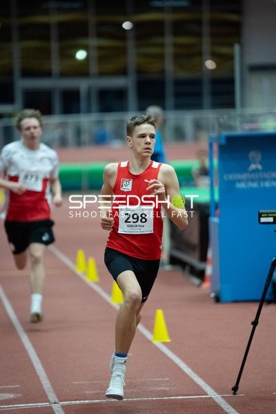 Läufer mit Startnummer 298