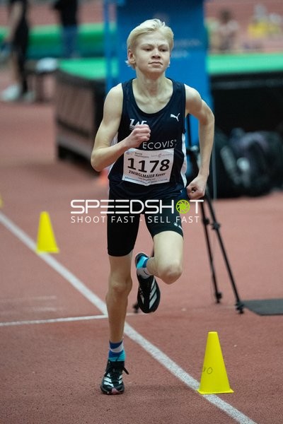 Läufer mit Startnummer 1178