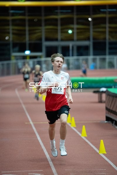 Läufer mit Startnummer 873