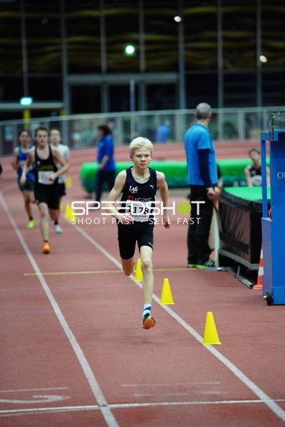 Läufer mit Startnummer 1178 in Aktion